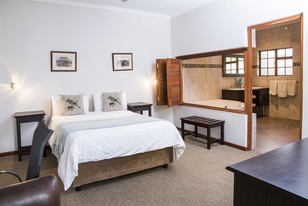 Queen Manor Boutique Guest House Graaff-Reinet Buitenkant foto